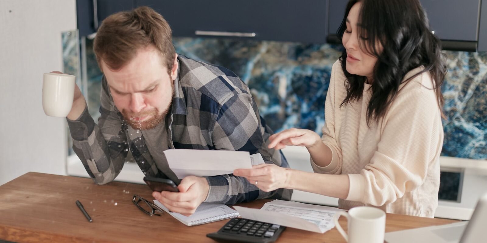 Smart Ways to Save Money on Utilities Expenses
