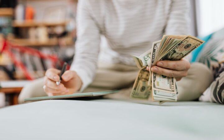 Strategies to Pay Off Credit Card Debt Faster
